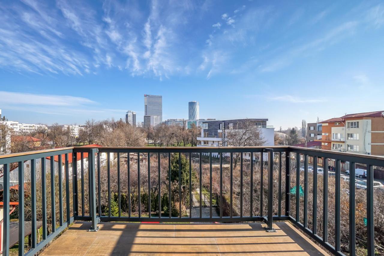 Bright Apartments Moments Away From Herastrau Park, Mall And Metro Букурещ Екстериор снимка